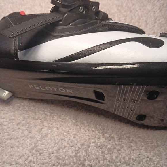 Peloton Cycling Shoes without Cleats Size 39 Unisex Womens 8.5 Mens 6.5 - Picture 7 of 12